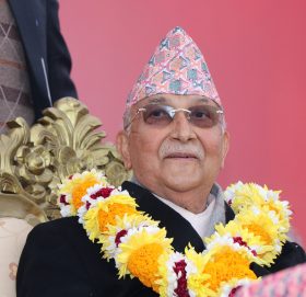 गठबन्धन दललाई ओलीको चुनौती : काभ्रेमा यत्रो भेला गरेर देखाउनुुस्