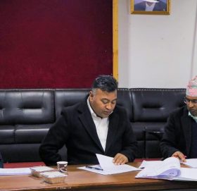धुलिखेल नगरपालिकाले काभ्रेली सबै सञ्चारकर्मीको स्वास्थ्य बिमा गरिदिने