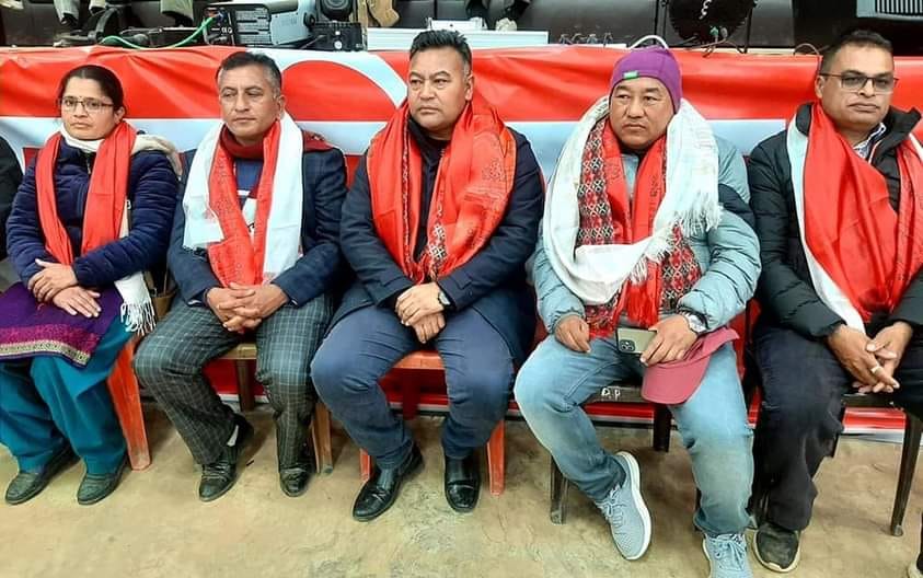 एमाले काभ्रेका नवनिर्वाचित पदाधिकारीको सपथ रोकियो