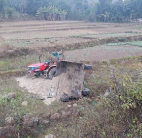 ट्याक्टर पल्टिँदा एकजनाको मृ त्यु, काभ्रेका गौतम घा इ ते