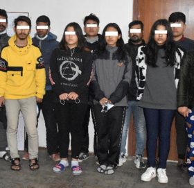 नेपालमा बसेर अमेरिकामा जुवा खेलाउने गिरोह समातियो