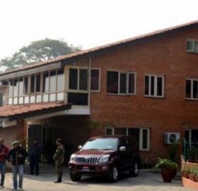 प्रधानमन्त्री निवासमा सर्वदलीय बैठक बस्दै, एमाले आज पनि सहभागी नहुने