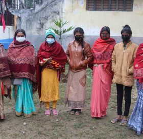 गरगहना र नगद चोर्ने ७ महिला प क्रा उ