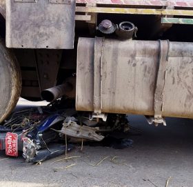 ट्रकको ठ क्क रबाट मोटरसाइकल चालकको मृ त्यु