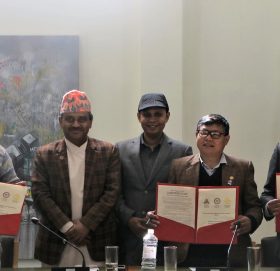 केयु र धुलिखेल नगरपालिकाले हाइड्रोजनबाट बस चलाउने