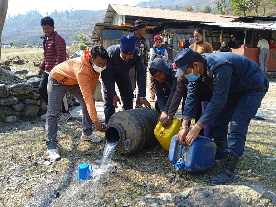 काभ्रेमा ठुलो परिणाममा अवैध घरेलु मदिरा नष्ट