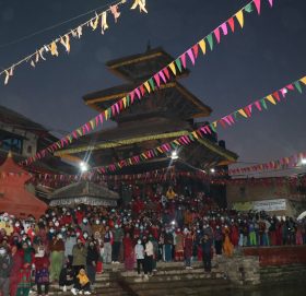 १२ बर्षे मकर मेलाको आज अन्तिम दिन, विहानैदेखि भक्तजनको भिड