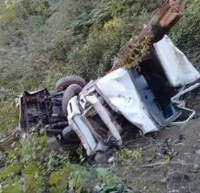 जिप दु र्घ ट ना : एकको मृ त्यु,  ६ जना घा इ ते