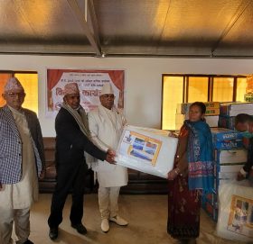 काभ्रेको नमोबुद्धका किसानलाई कृषि सामग्री वितरण