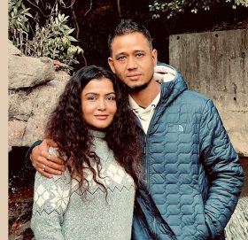 रेखा थापाले गरिन् विवाह