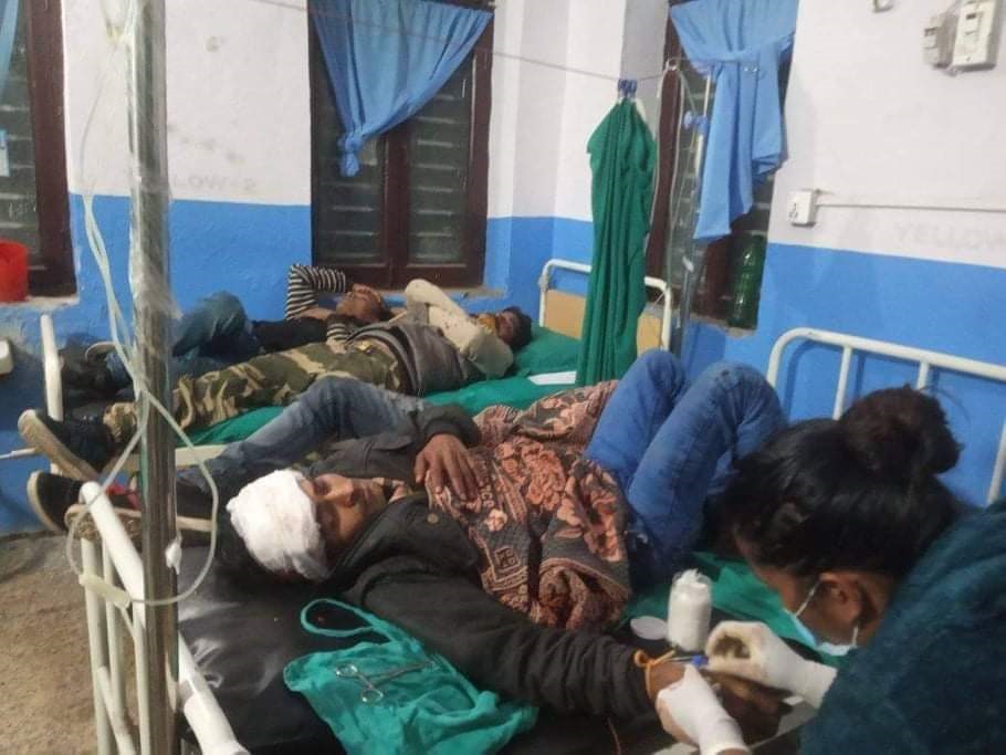 जन्ती बोकेको जीप दु र्घ ट ना, २२ जना घा इ ते