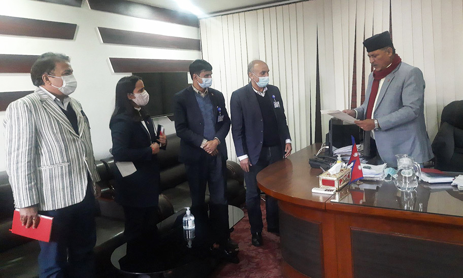 को रो ना खोपमा गम्भिर लापरबाही :  काभ्रेका तीन पालिकाले बुझाएनन् खोपको विवरण