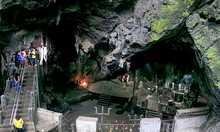 हलेसीमा तीन वर्षमा दुई करोड भेटी संकलन
