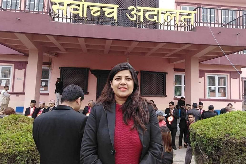 पल शाहविरुद्ध अधिवक्ता खतिवडाले वकालत गर्ने