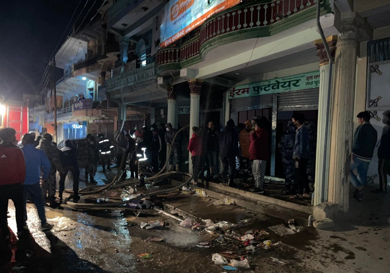 जुत्ता पसलमा आगलागी, पाँच जनाको मृ त्यु