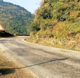 काभ्रेको पिन्थलीबाट हेटौँडा जोड्ने सडकलाई ५० करोड