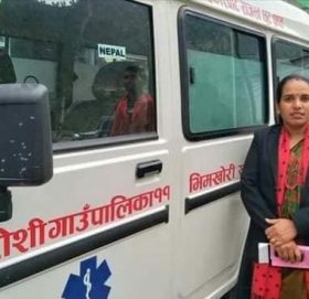 एम्बुलेन्स चढेर गाउँ पुग्छन् उपाध्यक्ष लक्ष्मीका यादहरू