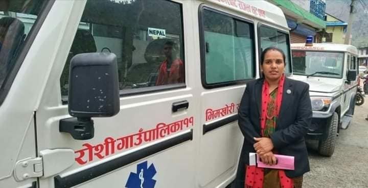 एम्बुलेन्स चढेर गाउँ पुग्छन् उपाध्यक्ष लक्ष्मीका यादहरू