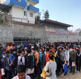 काभ्रेमा लाग्यो म्यादी प्रहरीमा आवेदन दिनेहरुको लर्को