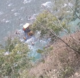 ट्याक्टर दु र्घ ट ना, बे प त्ता चालक मृ त अवस्थामा फेला