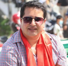 ‘धुलिखेल नगरमा भ्रष्टचारको चाङ छ,जय नेपाल भन्दा स्वाद आयो’: निराजन जंगम (भिडियो)