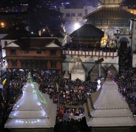 आज शिवरात्रि : पशुपति क्षेत्रमा दर्शनार्थीको भिड