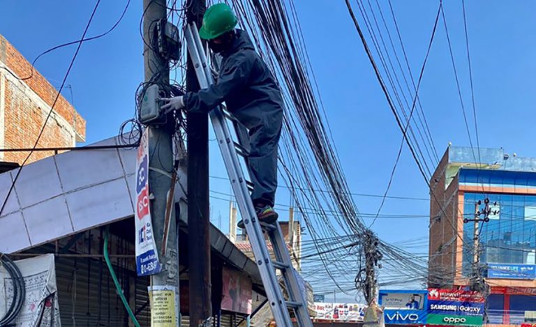 प्राधिकरणले इन्टरनेट र केबलको तार पुनः काट्ने