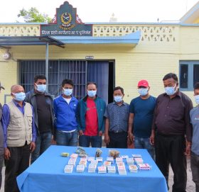 काभ्रेमा जुवा तास खेल्ने १० जना पक्राउ