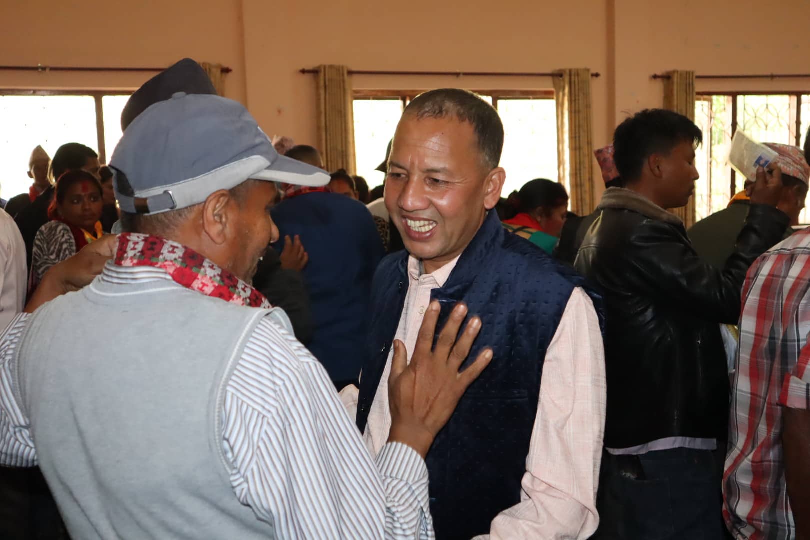 धुलिखेलको मेयरमा स्वतन्त्रबाट काँग्रेस नगर सभापति विदुर बस्नेतको उम्मेरदवारी