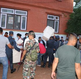 काभ्रेको बनेपामा पनि मतदान सकियो, सर्वदलीय बैठकपछि मतगणना सुरु हुने