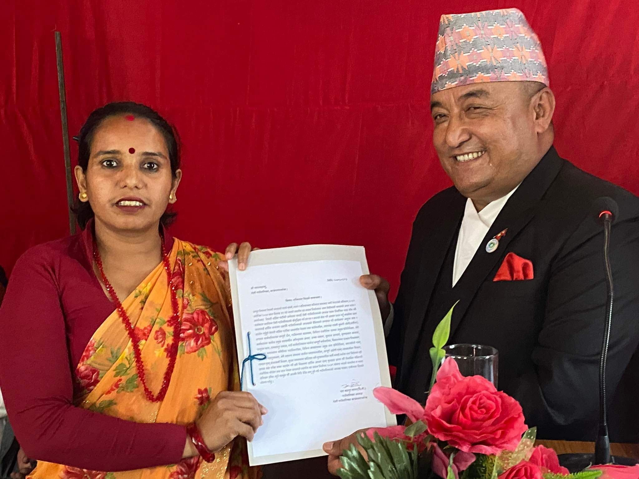 रोशी गाउँपालिकाका अध्यक्ष डिबीद्वारा पदबाट राजीनामा