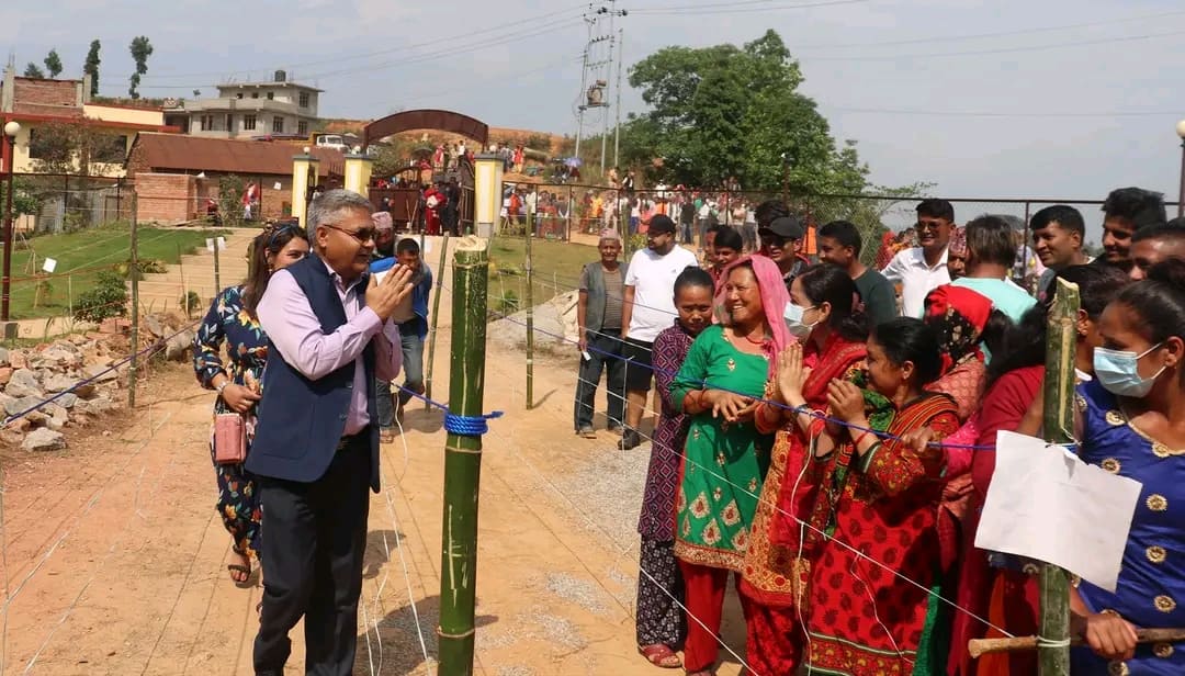 काभ्रेको मण्डनदेउपुरमा मतदान सकियो, मतपेटिका संकलनको कार्य जारी