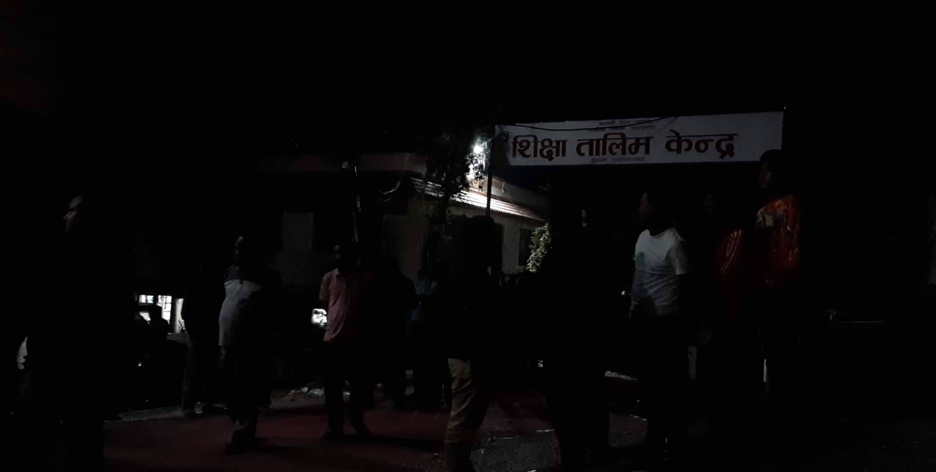 धुलिखेलको मतगणना स्थलमा नाराबाजी
