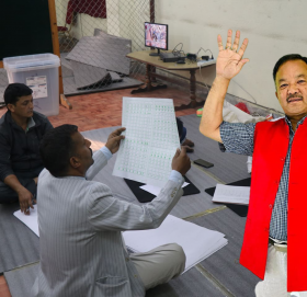 काभ्रेको बनेपा २ मा मेयरका उम्मेरदवार काँग्रेसका शाक्यको अग्रता