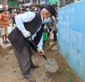 नमोबुद्धमा वृहत सरसफाई र वृक्षारोपण