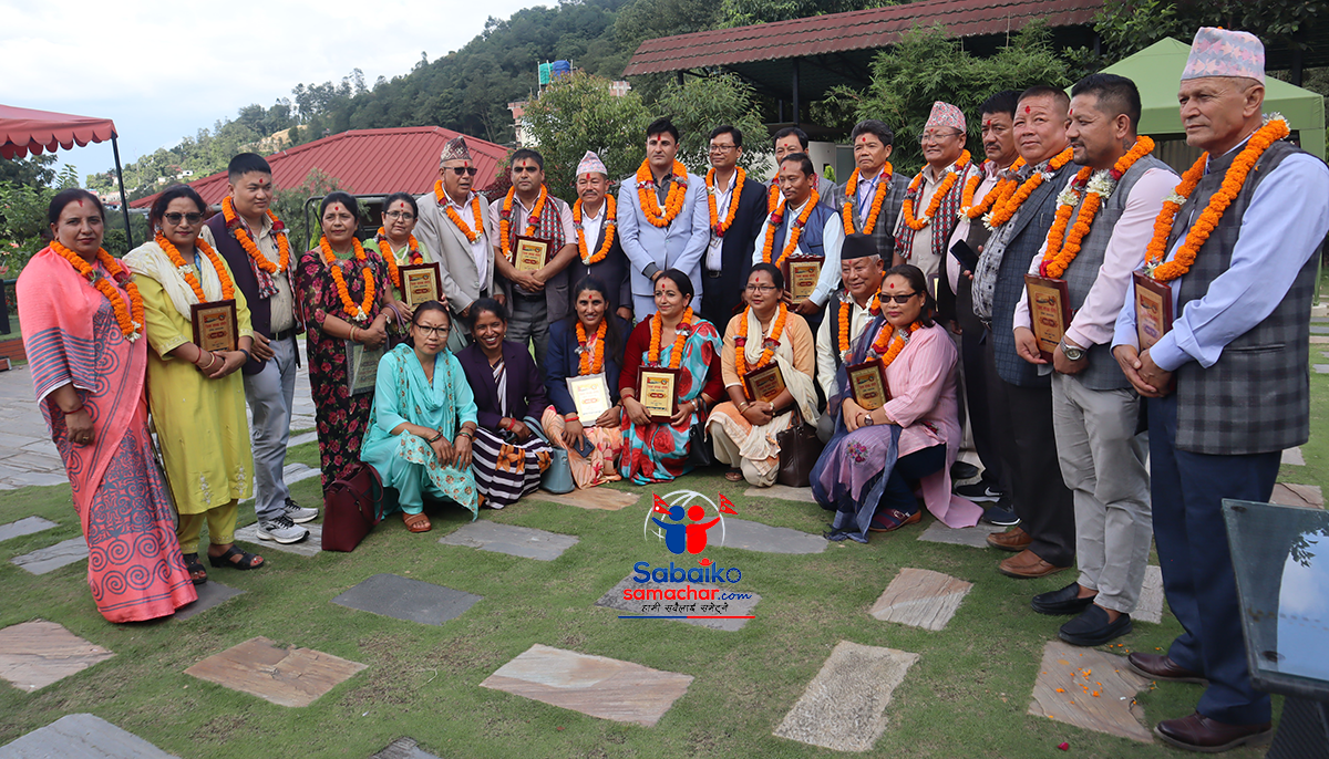जिल्ला समन्वय समिति काभ्रेद्धारा निवर्तमान तथा वर्तमान जनप्रतिनिधि सम्मानित