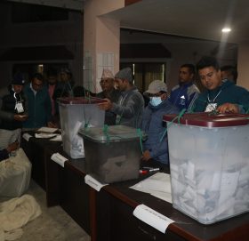 काभ्रेमा मत पेटिका धमाधम गणनास्थलमा आउँदै