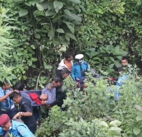 साँगामा बस दुर्घटना अपडेट: ८ जना घाइते