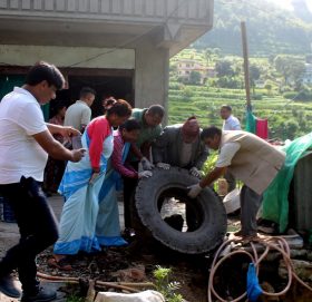 मण्डनदेउपुर नगरपालिकामा डेंगी रोग नियन्त्रणका लागि ‘खोज तथा नष्ट गर’ कार्य शुरु
