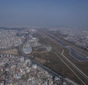 श्री एयरको विमानसँग ठोक्किएको परेवा फेला
