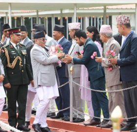 प्रधानमन्त्री पुष्पकमल दाहाल प्रचण्ड स्वदेश फर्किए