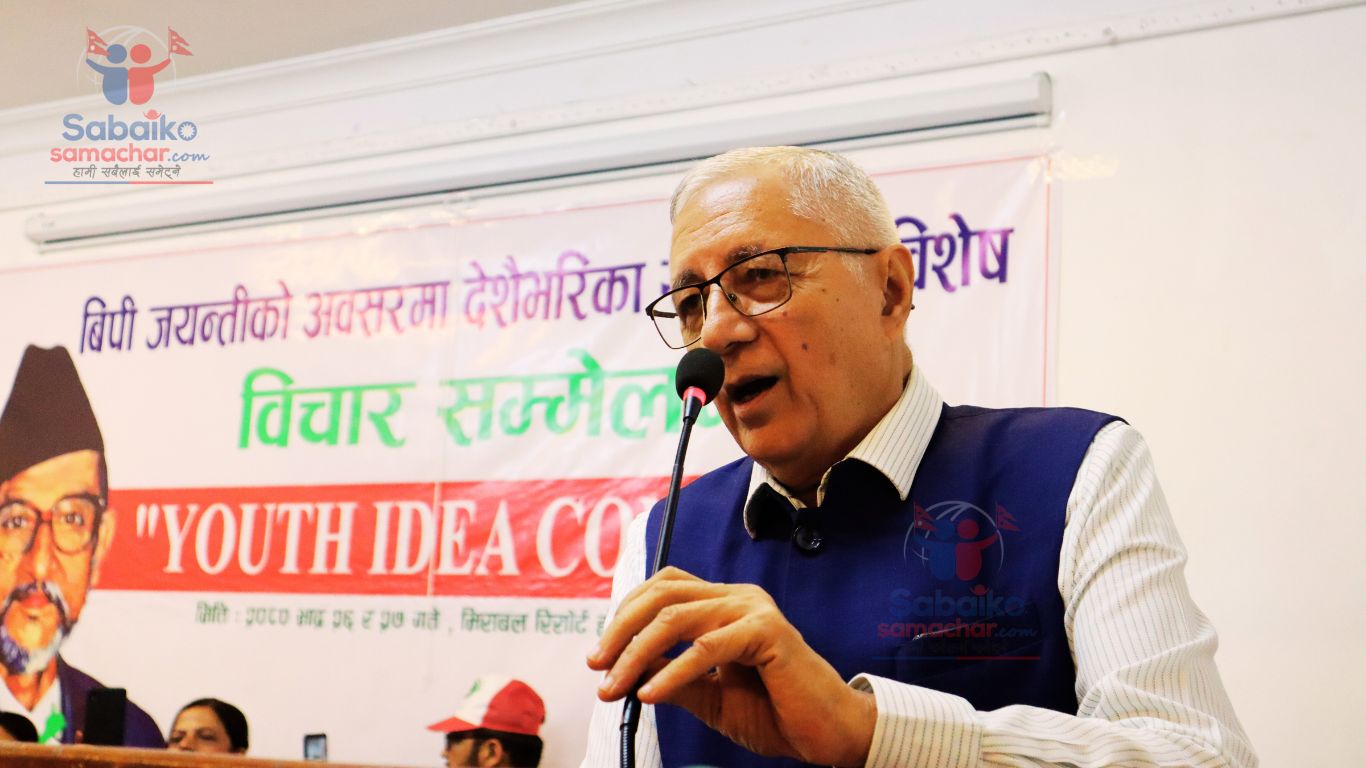 सभापति र महामन्त्री दुई ध्रुवमा बाँडिएर पार्टी चल्दैन , हामी जातीय लडाइमा फस्दैछौं : शेखर कोइराला