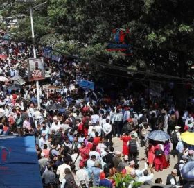 आन्दोलनमा उत्रिने शिक्षकलाई बर्खास्त गर्ने चेतावनी