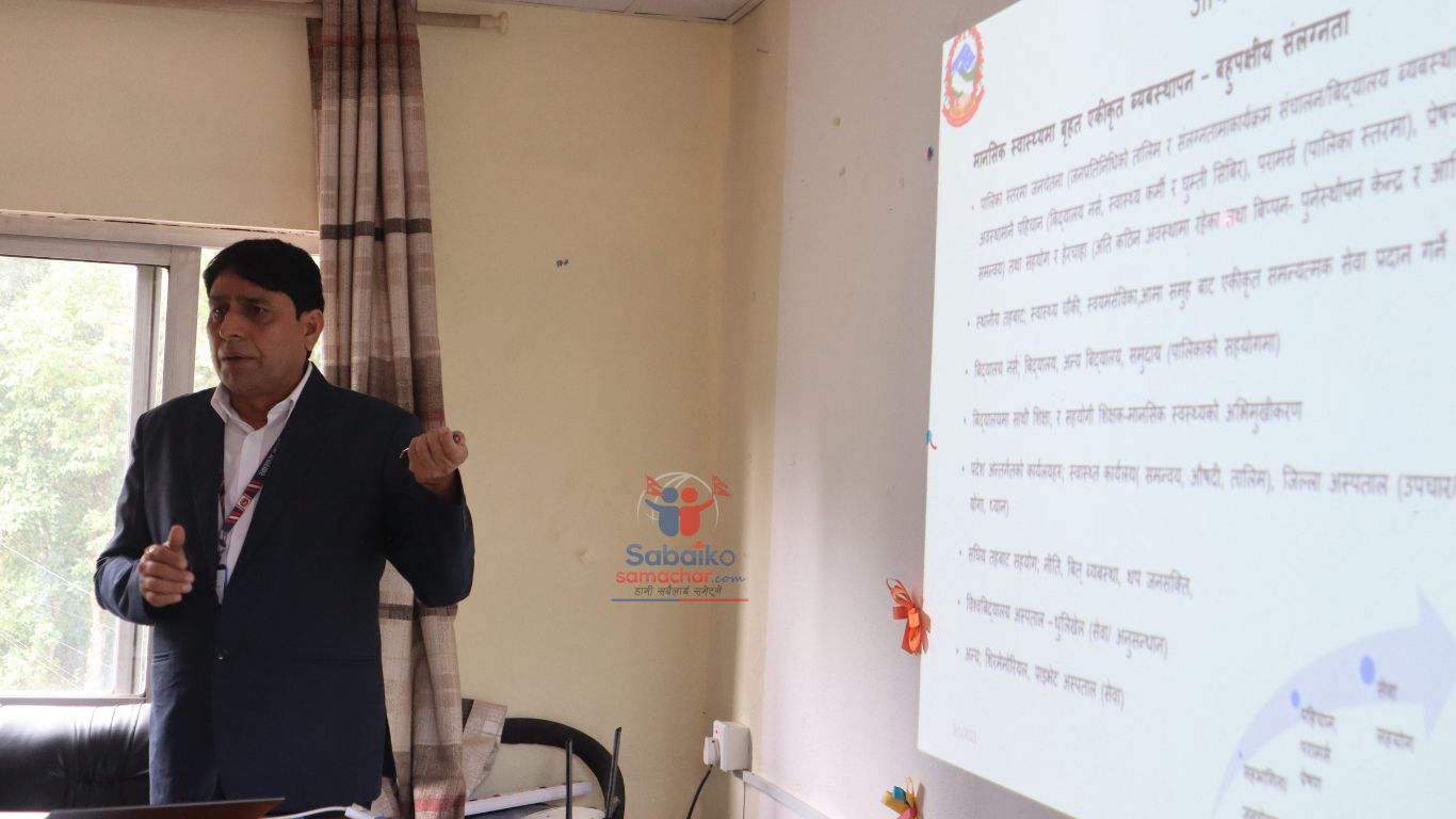 आत्महत्या न्युनिकरणका लागि स्वास्थ कार्यलय काभ्रेले गर्यो सरोकारवालासग छलफल