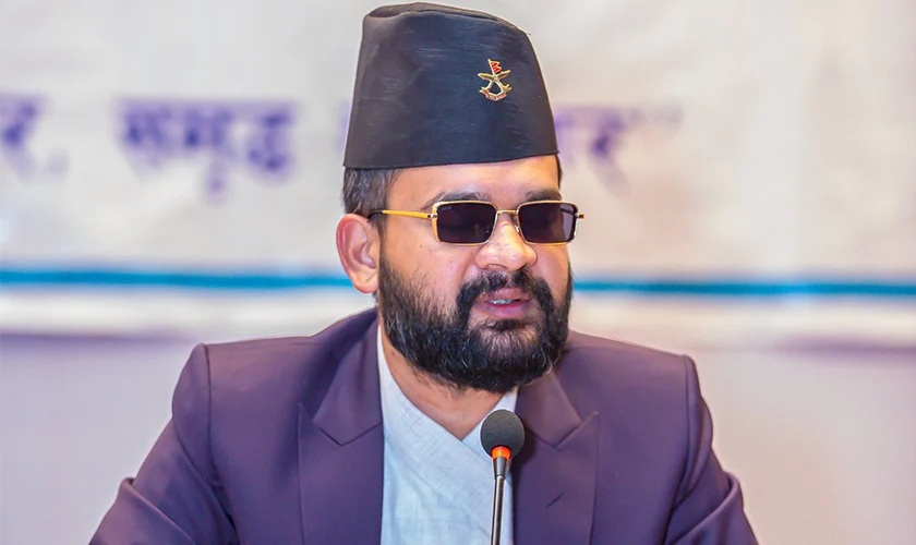 सरकारप्रति म आशावादी छु