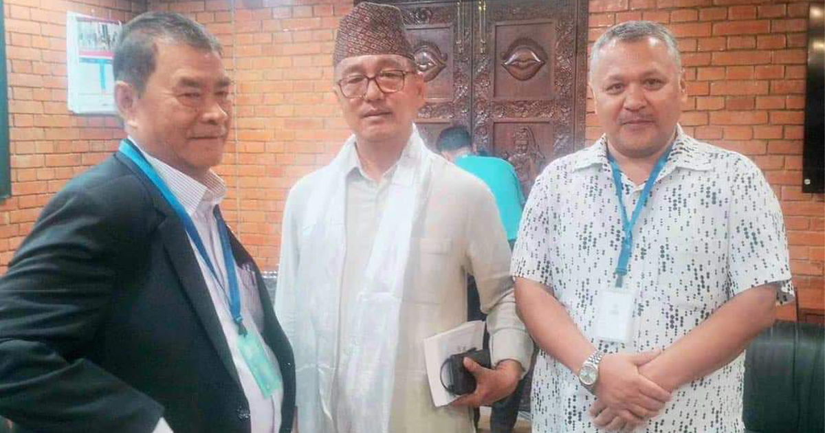 राप्रपा अध्यक्ष लिङ्देन कतार प्रस्थान