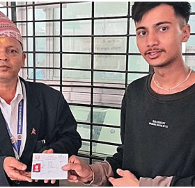 गोरखामा आमाको नामबाट नागरिकता