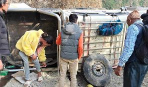 काभ्रेमा बुलेरो दुर्घटना हुदा ११ जना घाईते