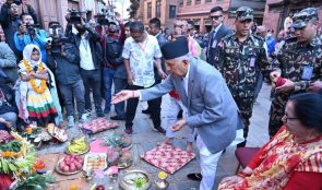 नवदुर्गाको विशेष पूजा गर्दै राष्ट्रपति