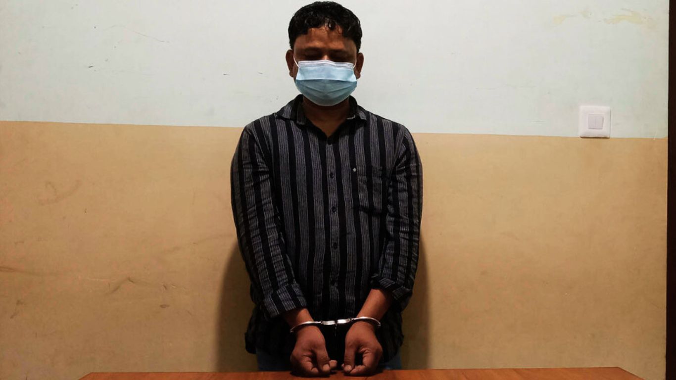 १३ लाख २० हजार स्रोत नखुलेको रकम सहित १ पक्राउ